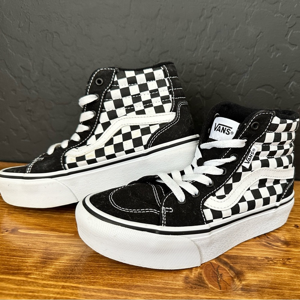 Vans Missy high top black & white checkered shoes size 2.5